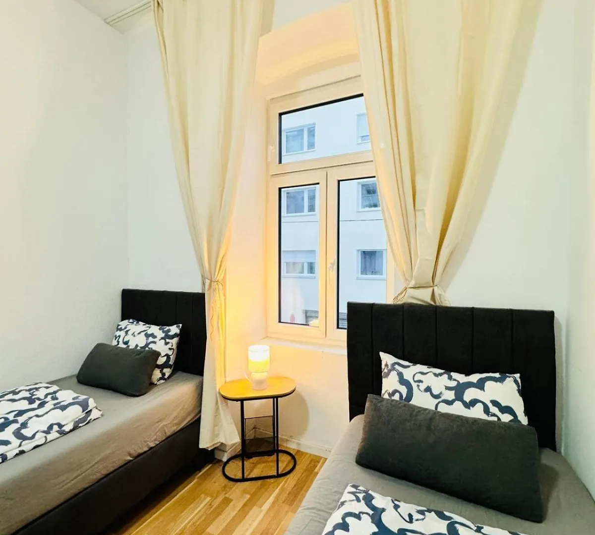 Spacious 2Br Apartment 10 Mintransport To Stadthalle Vienne